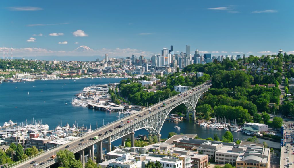 This is a photo of the Washington state skyline as the perfect destination spot for travel nursing.