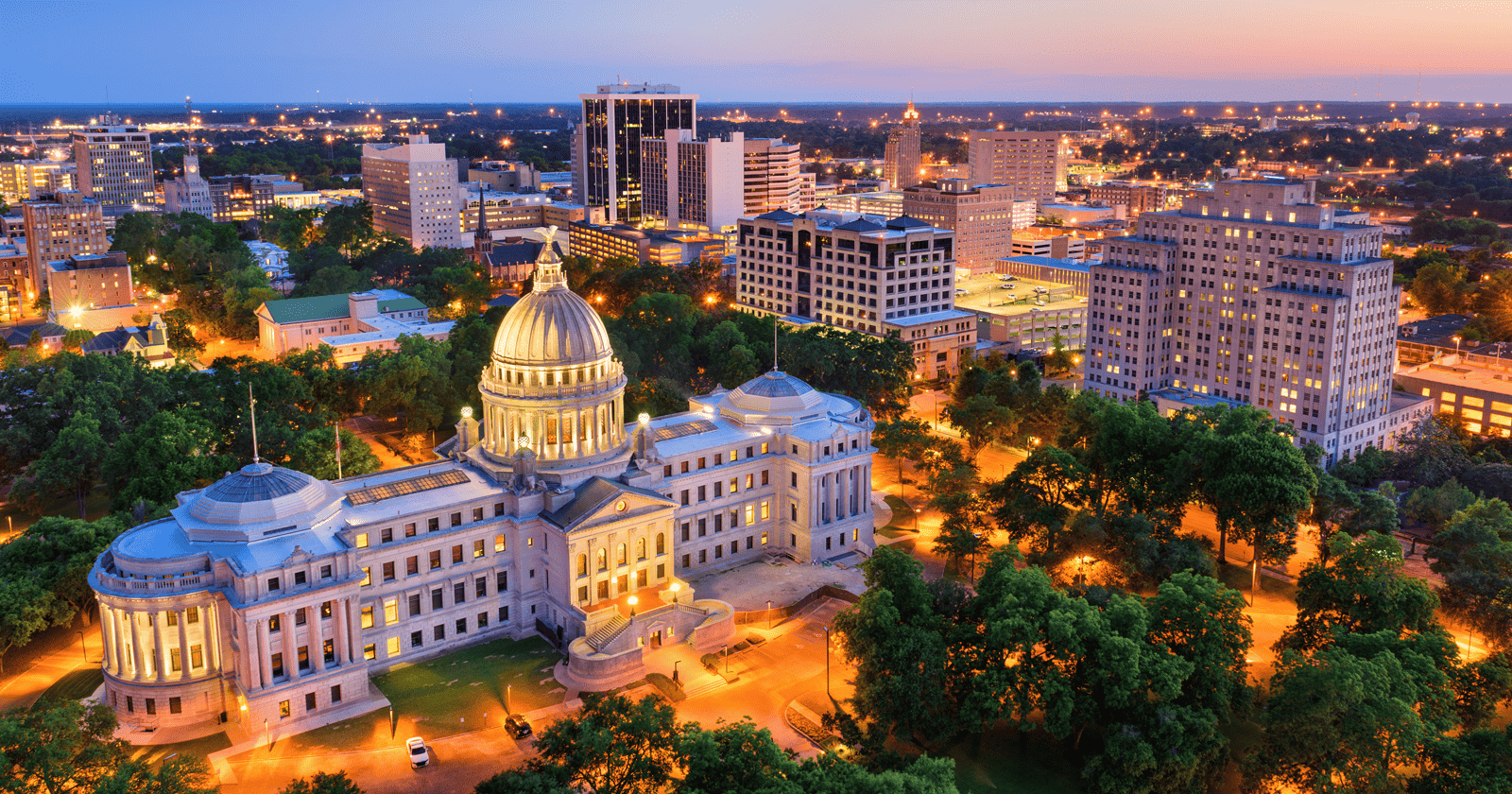 An aerial view of the capitol building in milwaukee, wisconsin.