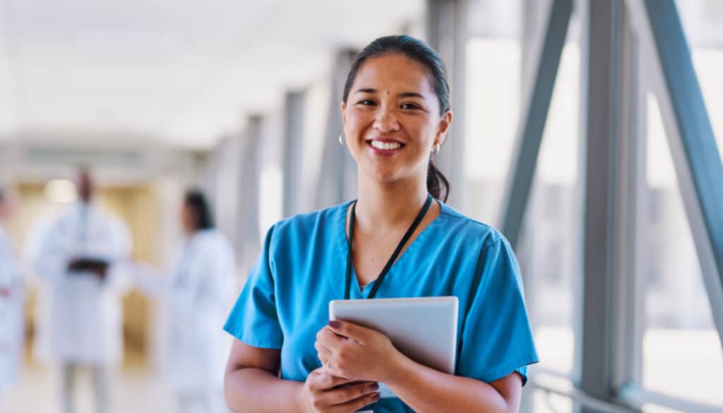 Nurse working float pool travel nursing job
